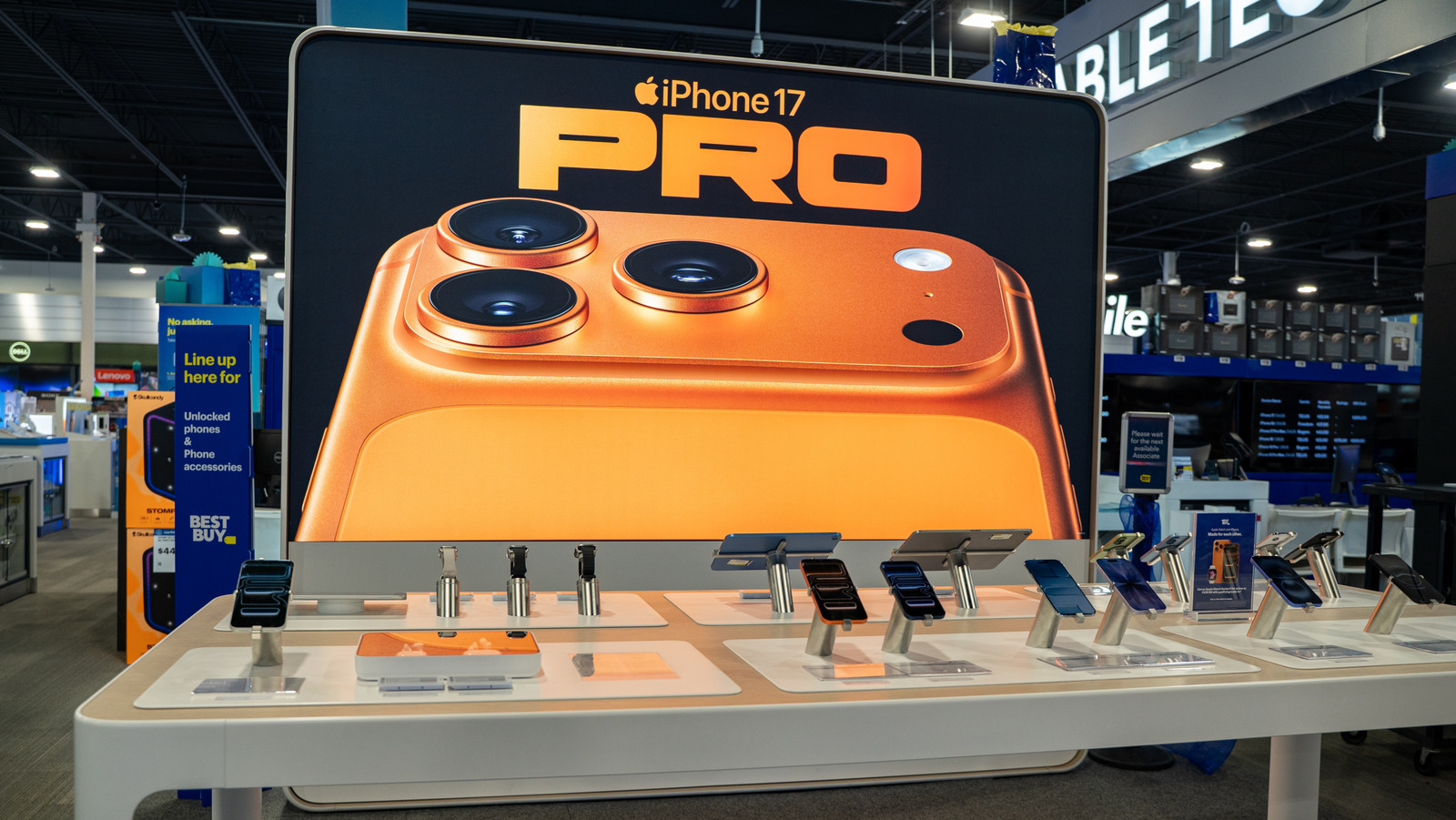 I Bought An iPhone 17 Pro On The Gray Market And This One Feature Can Prove It's Real