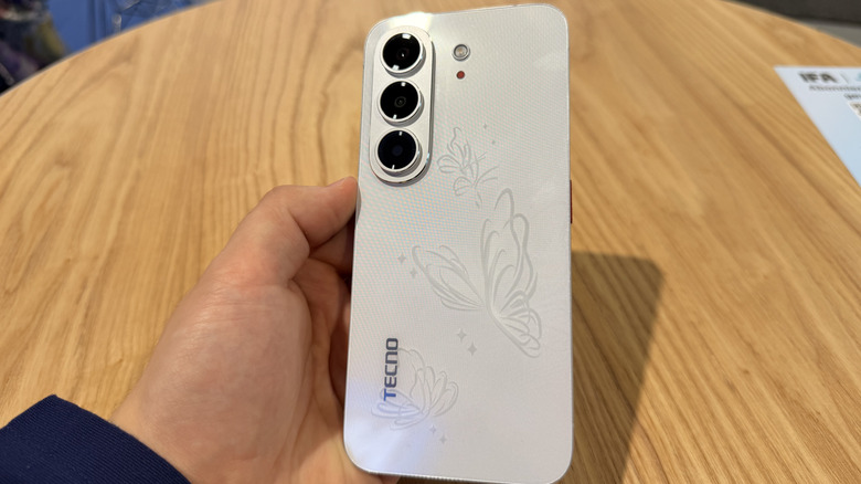 The rear panel of the Tecno bezel-less phone