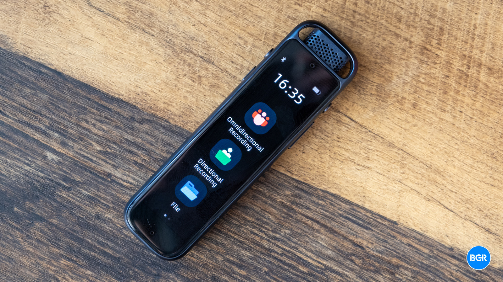 iFlyTek P1 Pro Review: Transcription Is Better With AI