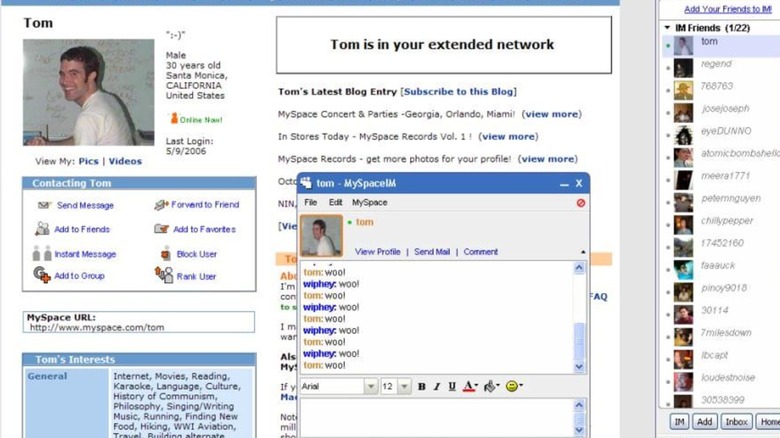 A screenshot showing a user messaging Tom of MySpace through the MySpace instant messaging client