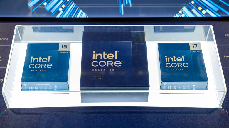 Intel Core i5 and i7 CPUs on display in show