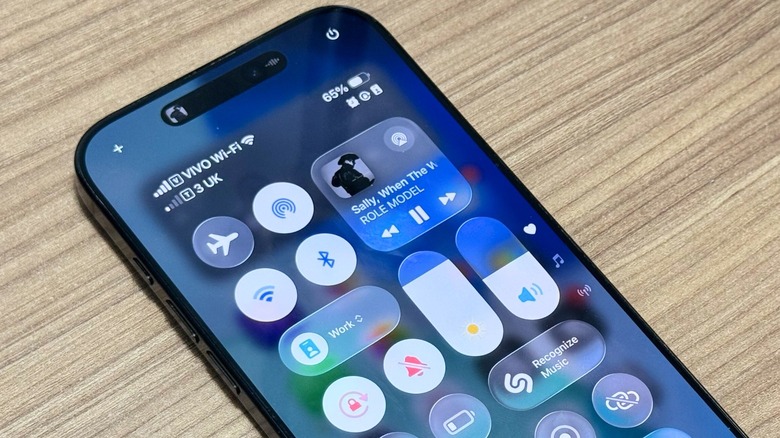 iOS 26's Control Center