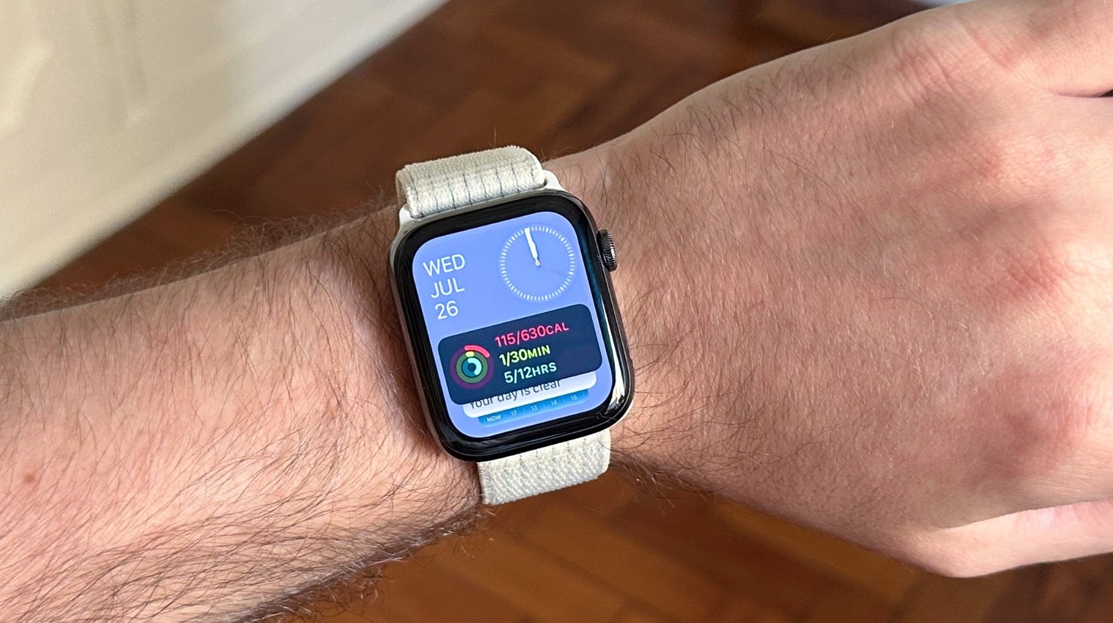 iOS 26.2 To Complicate Wi-Fi Sharing Between iPhone And Apple Watch In The EU – BGR