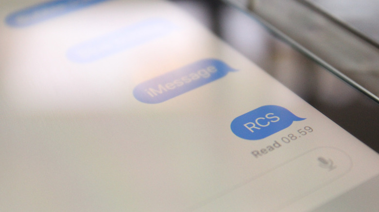 RCS message open in iPhone messaging app