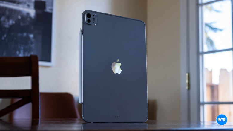 Back of the iPad Pro M5 on a table