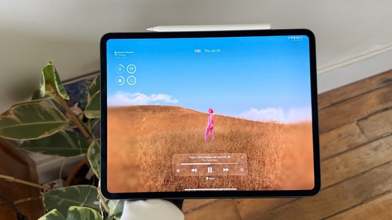 iPadOS 26 Apple Music Lock Screen on iPad Pro M4