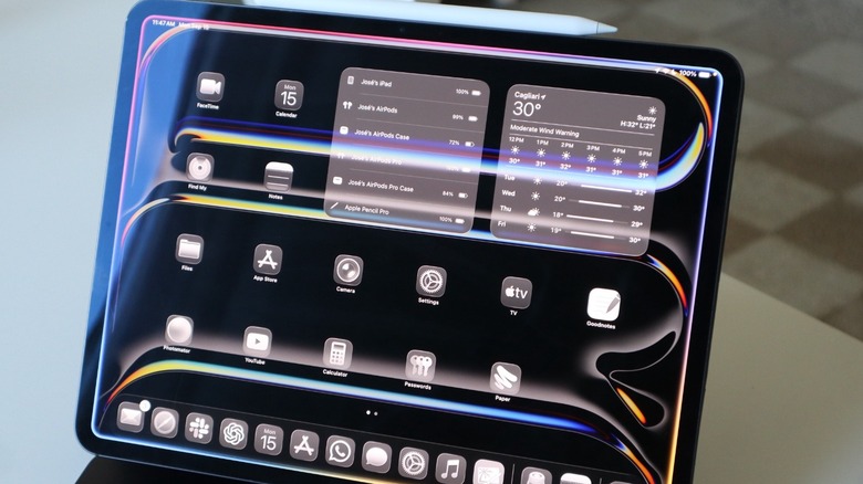 iPadOS 26 Home Screen with Siri's Apple Intelligence UI in the corners