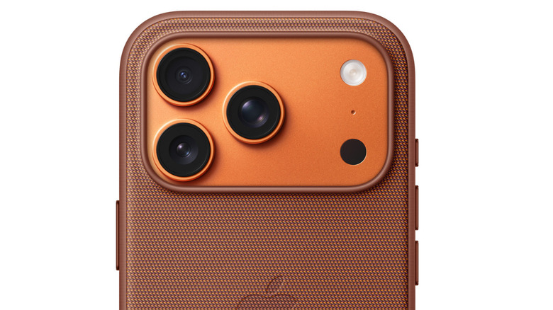 Apple's new TechWoven case for the iPhone 17 Pro models
