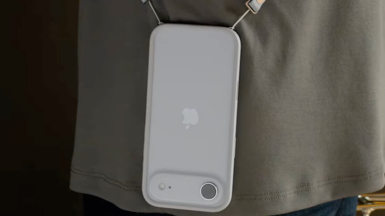 New crossbody strap for iPhone 17 and Air models