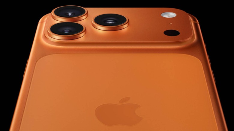 Camera bump on iPhone 17 Pro