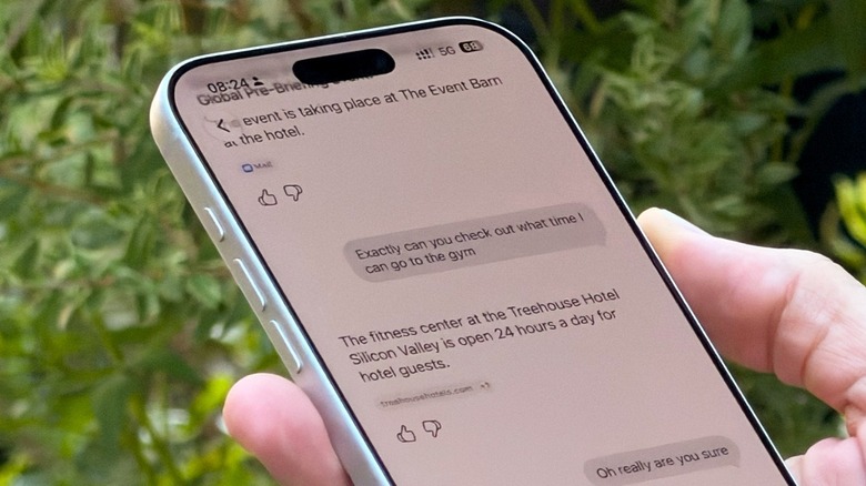 Close-up shot of Siri's app on an iPhone
