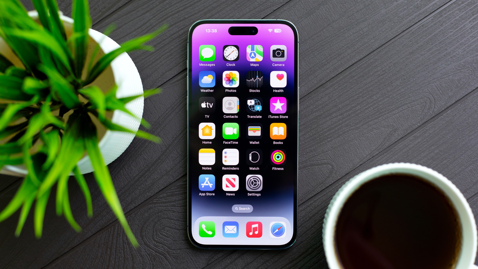 iPhone 18 Pro’s Under-Display Face ID Tech Reportedly In Testing﻿ – BGR