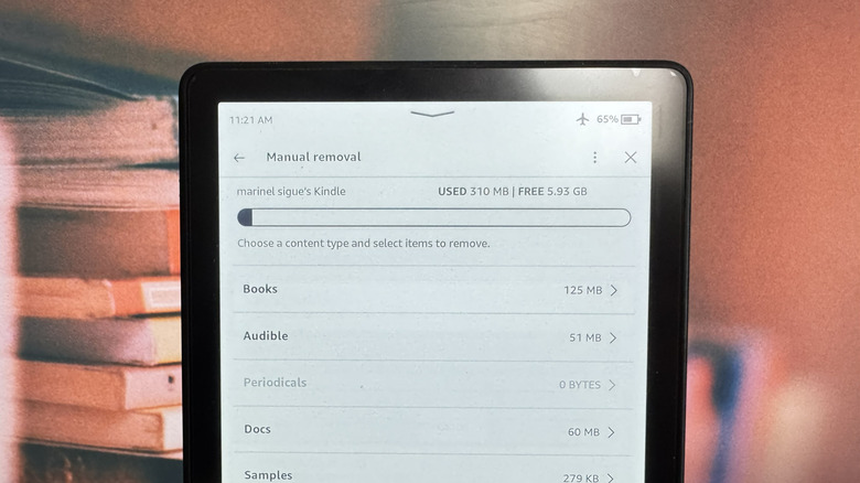 Kindle showing storage use