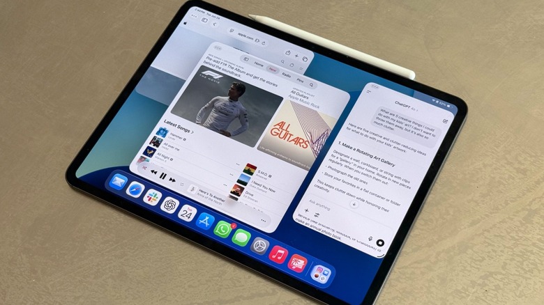 M4 iPad Pro running iPadOS 26 with the new windowing system