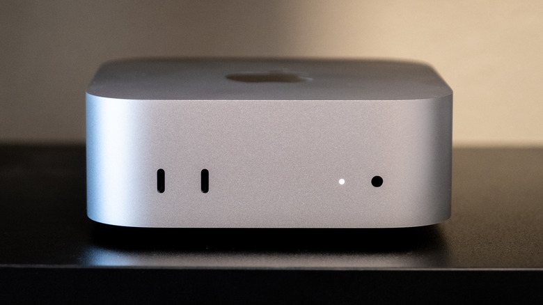 Front of the M6 Mac Mini