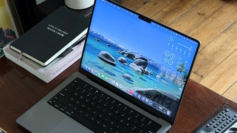 M1 Pro MacBook Pro running macOS Tahoe beta
