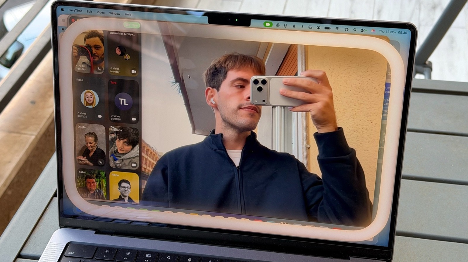 macOS Tahoe 26.2 To Add Edge Light Effect For Video Calls – Here’s A Preview – BGR