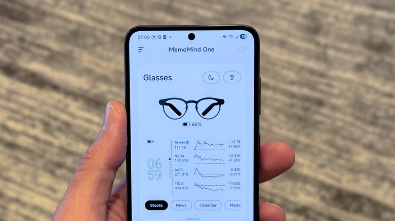 Close-up shot of an Android phone running the MemoMind app