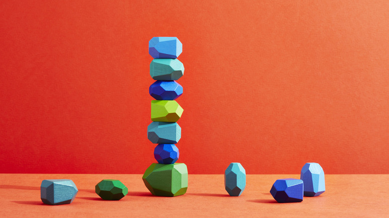 concept of pebbles building themselves up as if self-improving