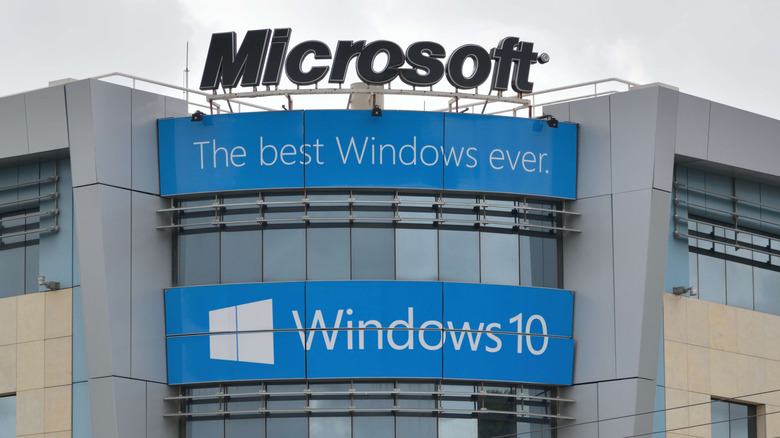 Microsoft Windows 10 advertisement on the company's headquarters.