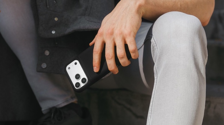 Mophie's new iPhone 17 Pro Max battery case