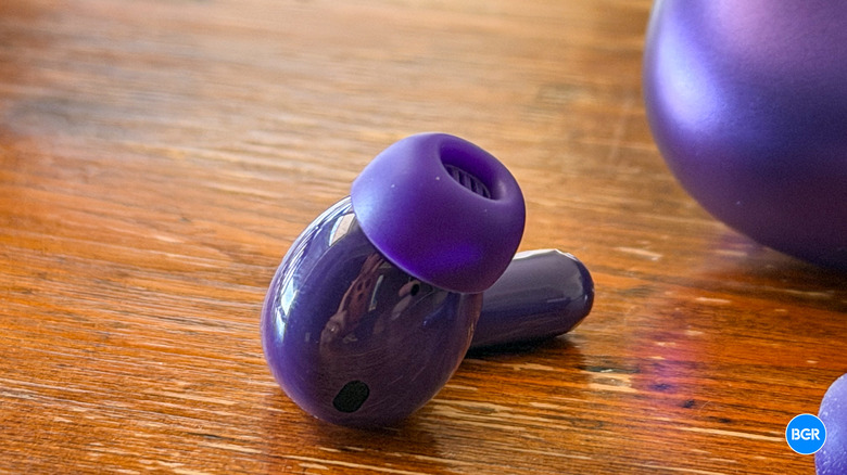 Motorola Moto Buds 2 Plus earbud on a table