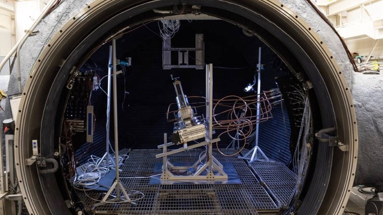 Carbothermal reactor testing chamber extracting oxygen from lunar regolith