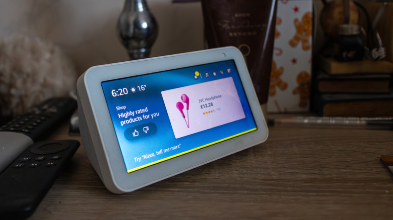 Amazon's Echo Show on a desk is a good representation of Apple's upcoming HomePad