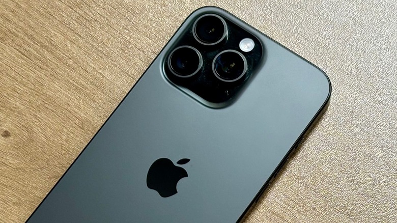 iPhone 16 Pro Max's back