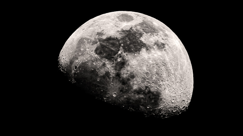 An astrophoto of the moon.
