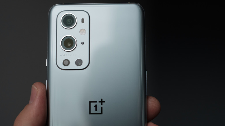 back of oneplus smartphone showcasing hasselblad camera system
