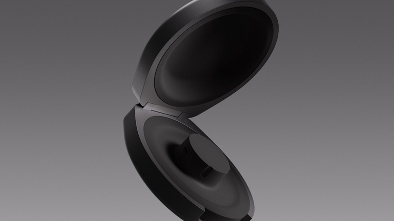 Oura Ring 4 Charging Case in black