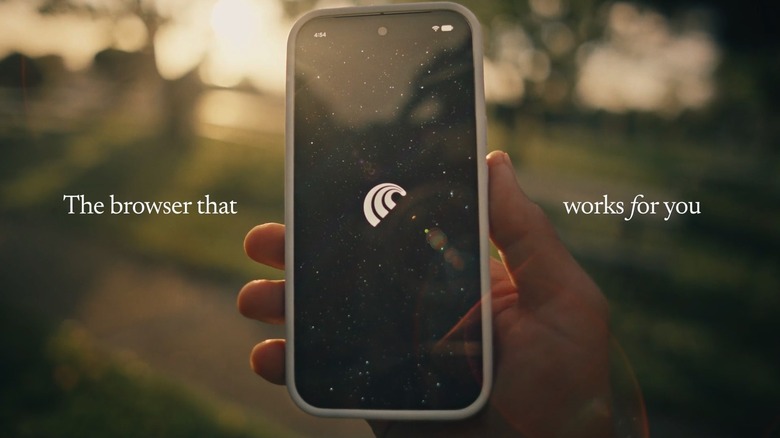 The Comet browser logo on an Android phone.