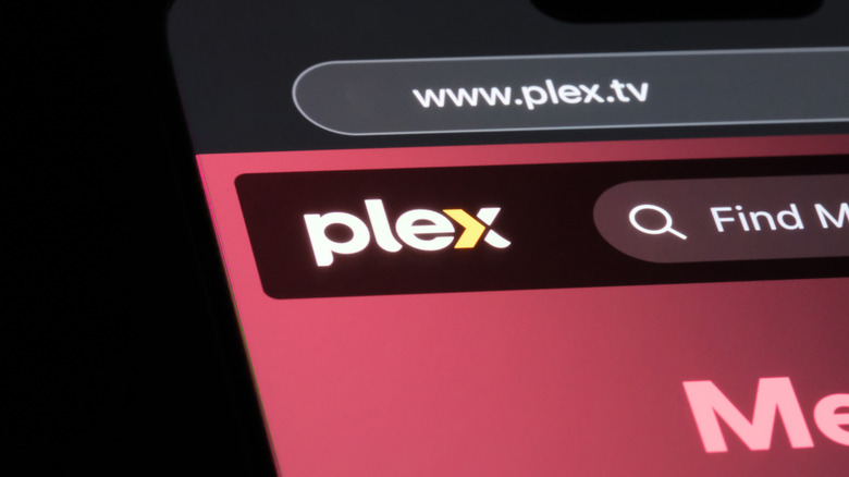 The Plex TV website homepage.