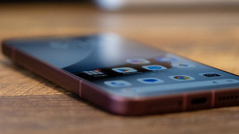 Display of the Poco F9 Ultra
