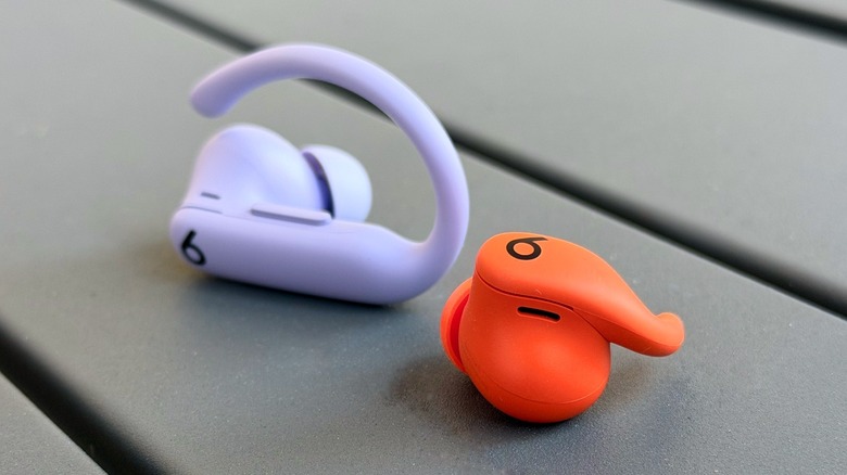 Powerbeats Pro 2 vs. Powerbeats Fit