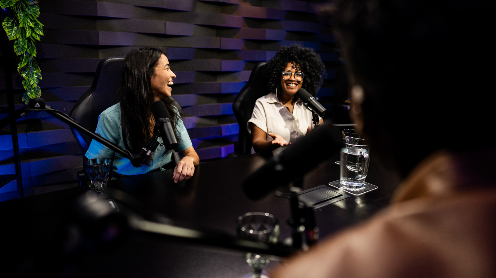 Ranking 10 Major Podcast Apps From Worst To Best