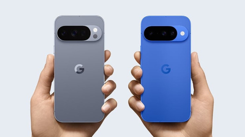 Pixel 10 in Obsidian and Indigo color options