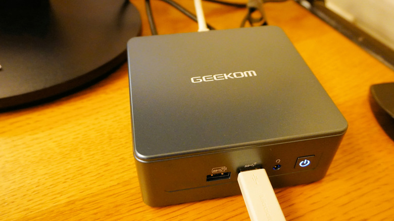 Geekom Mini PC