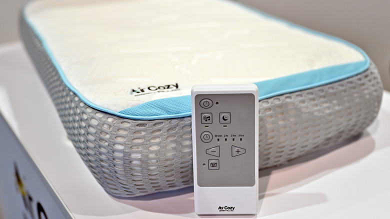 An Air Cozy smart pillow on display.