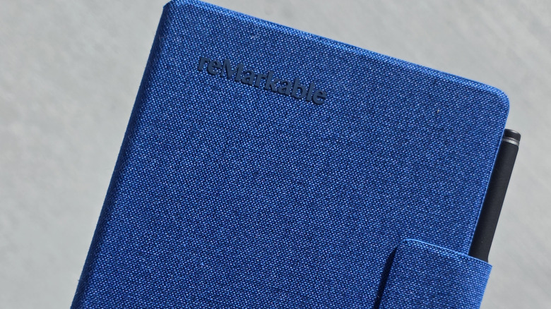 remarkable paper pro move with folio case