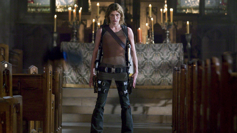Alice standing in a church in Resident Evil: Apocalypse
