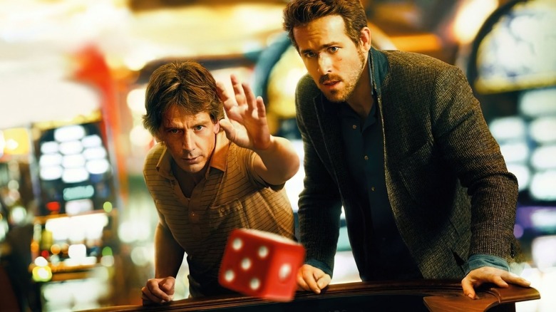 Ben Mendelsohn and Ryan Reynolds in Mississippi Grind (2015).