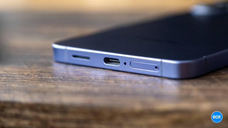 USB-C port on the Samsung Galaxy S26+