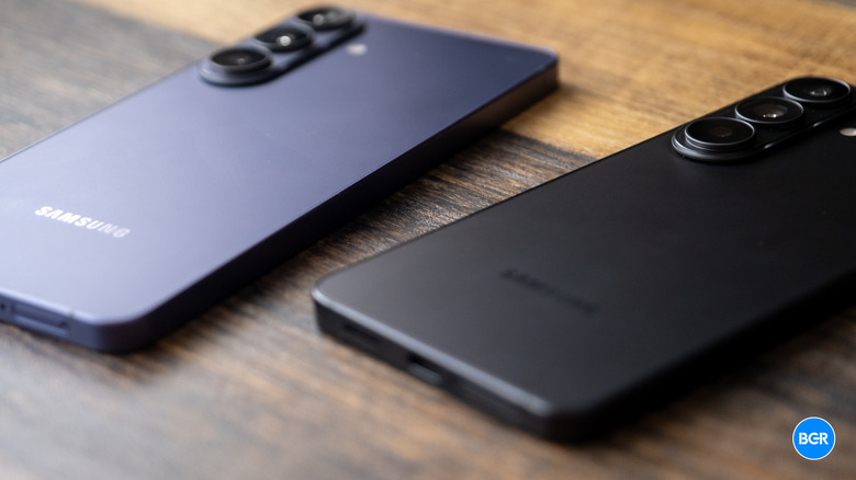 Back of the Samsung Galaxy S26 and S26+