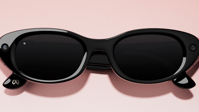 New Meta Glasses in partnership with Kylie Jenner
