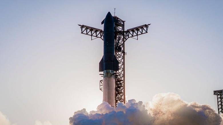SpaceX Starship ready for launch
