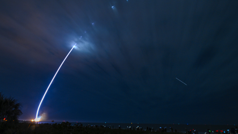 new glenn rocket launch night