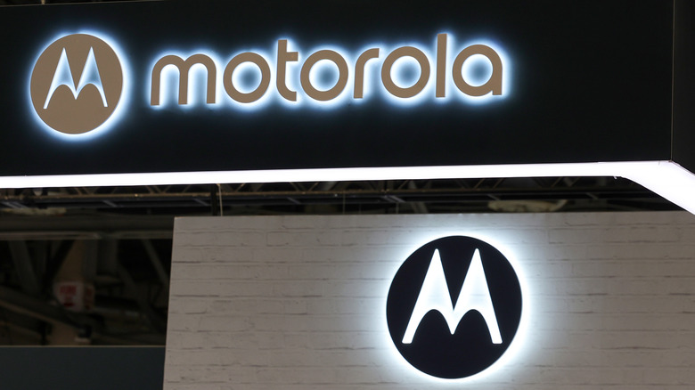 the Motorola logo
