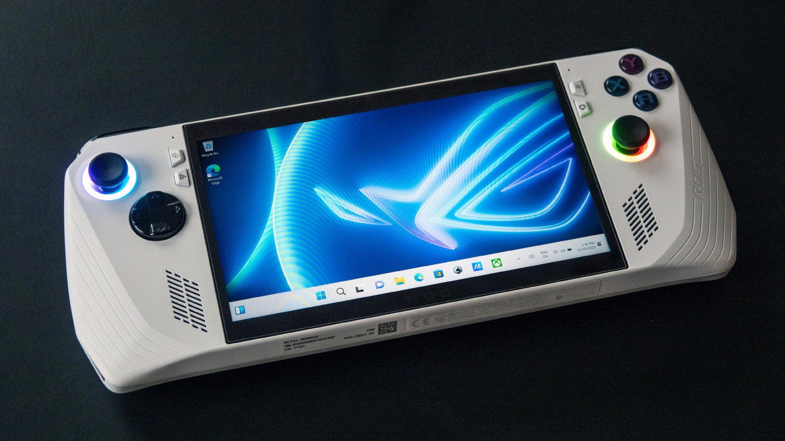 Steam Deck OLED Vs. ROG Ally: Which Gaming Handheld Should You Buy In 2026?